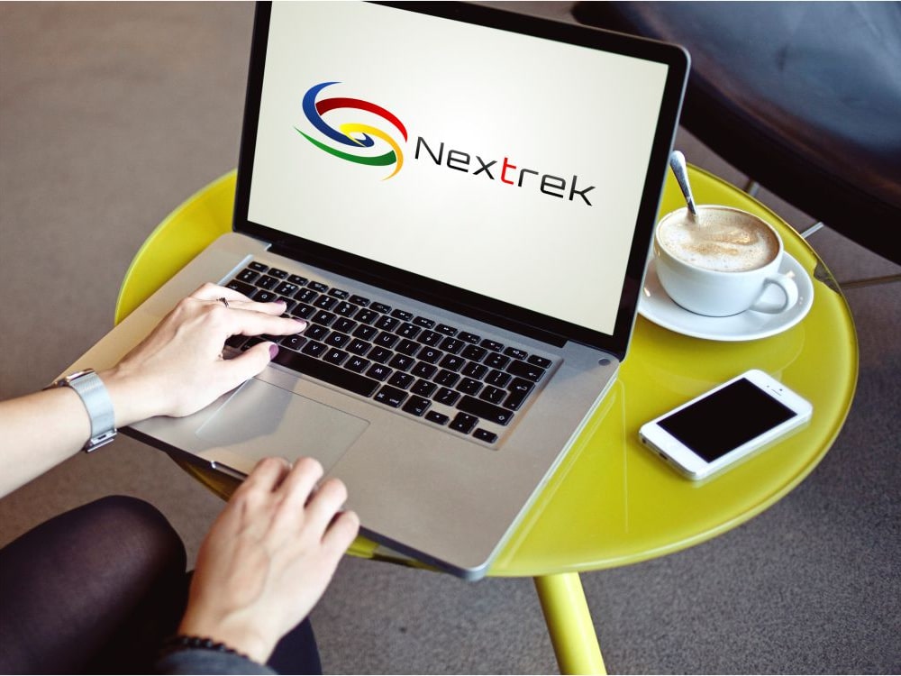 Logo Nextrek - 4